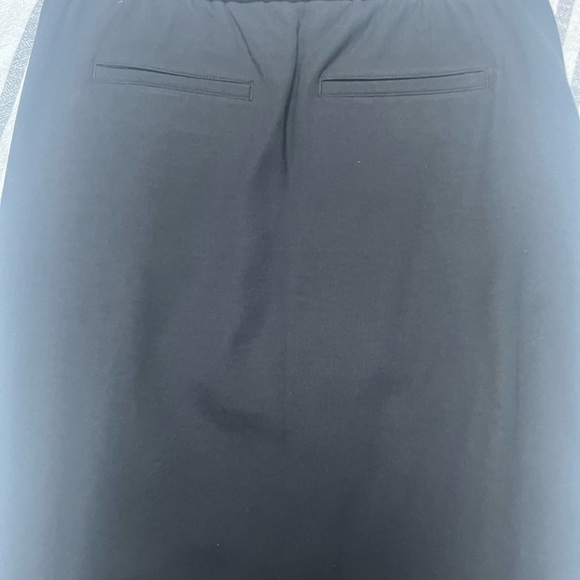 R&W business/casual skirt - Picture 4 of 4